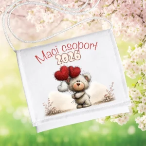 Ovis ballagó tarisznya Maci csoport 2026 – szívecskés maci mintával